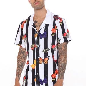 Men’s butterfly button down